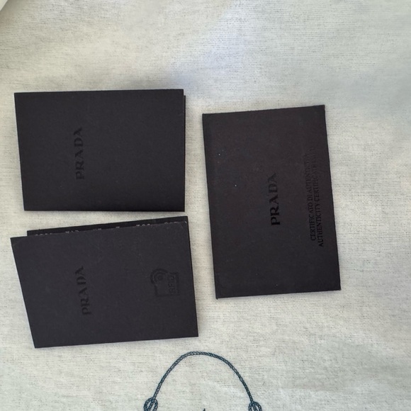 Prada hobo bag - Picture 5 of 10